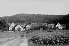 weissenbrunndamalsheute_13