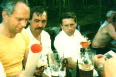 1988_AH003