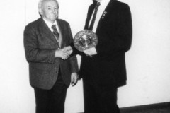 historie_1982_ehrenmitglied