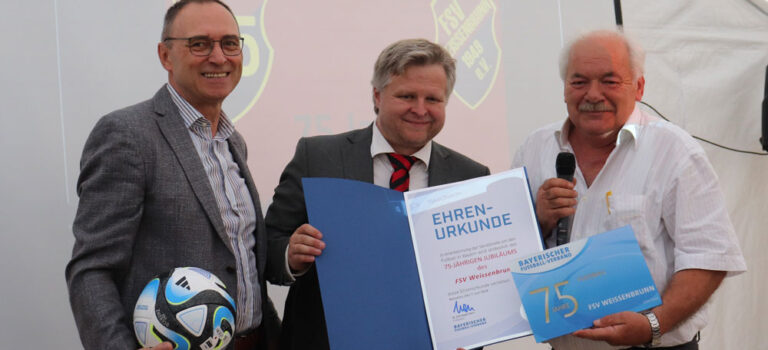 Ehrung durch den BFV beim Ehrenabend zum 75-jährigen Jubiläum