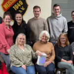 Gruppenbild der Schauspieler im Theater 2026 in Weißenbrunn
